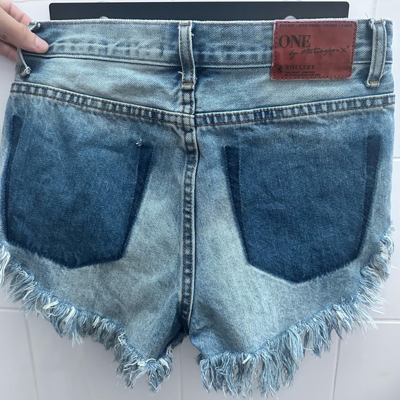 One Teaspoon Rollers Shorts 24 - Picture 4 of 4